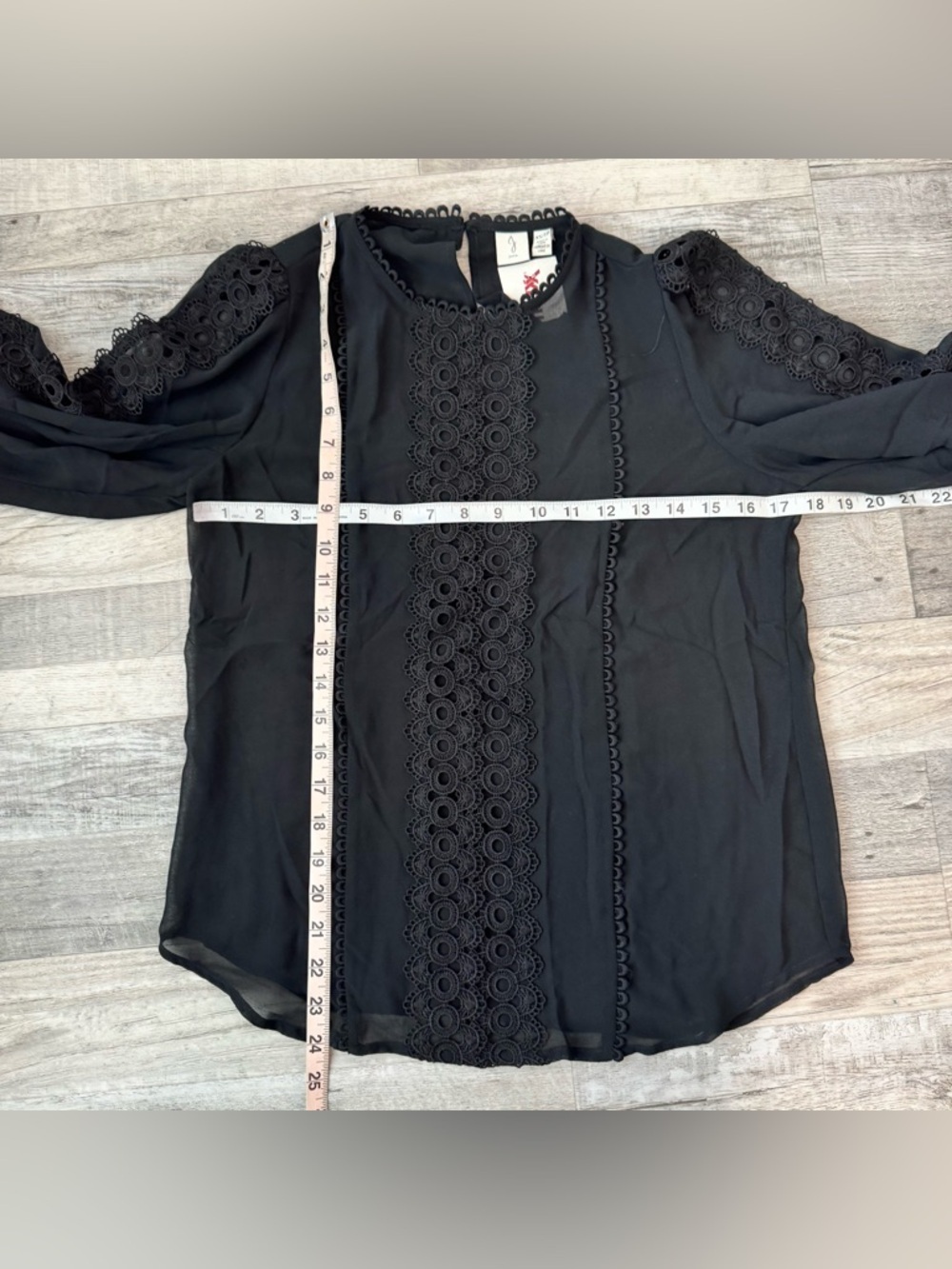Joie NWT Black Lightweight Blouse Size XS Long Sleeve, Lace Detail R30 - Picture 5 of 7